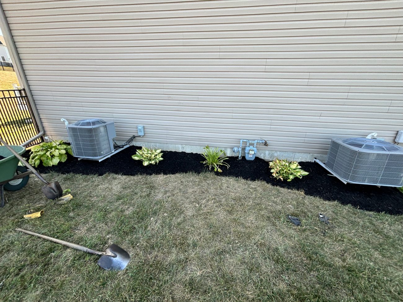 Side yard cleaned up around the house